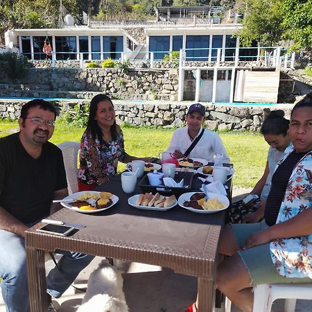 Hotel Porto Bello San Pedro La Laguna Eksteriør billede