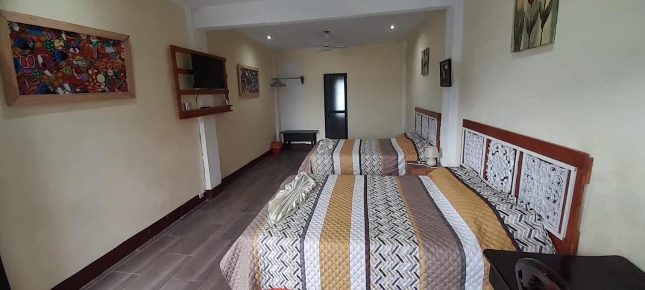 Hotel Porto Bello San Pedro La Laguna Eksteriør billede