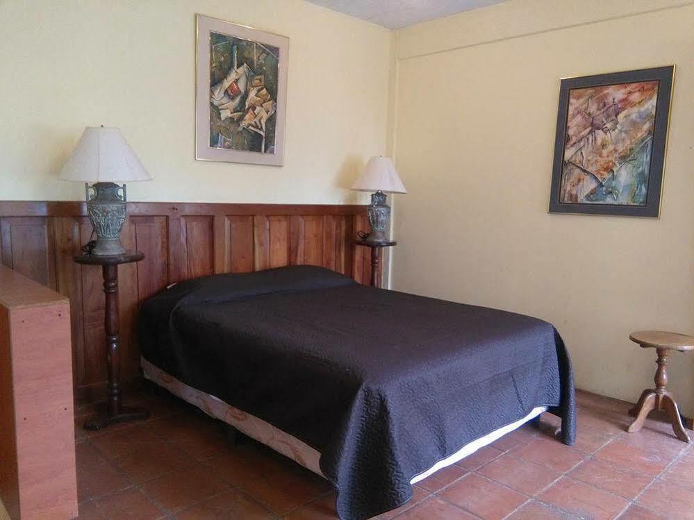 Hotel Porto Bello San Pedro La Laguna Eksteriør billede